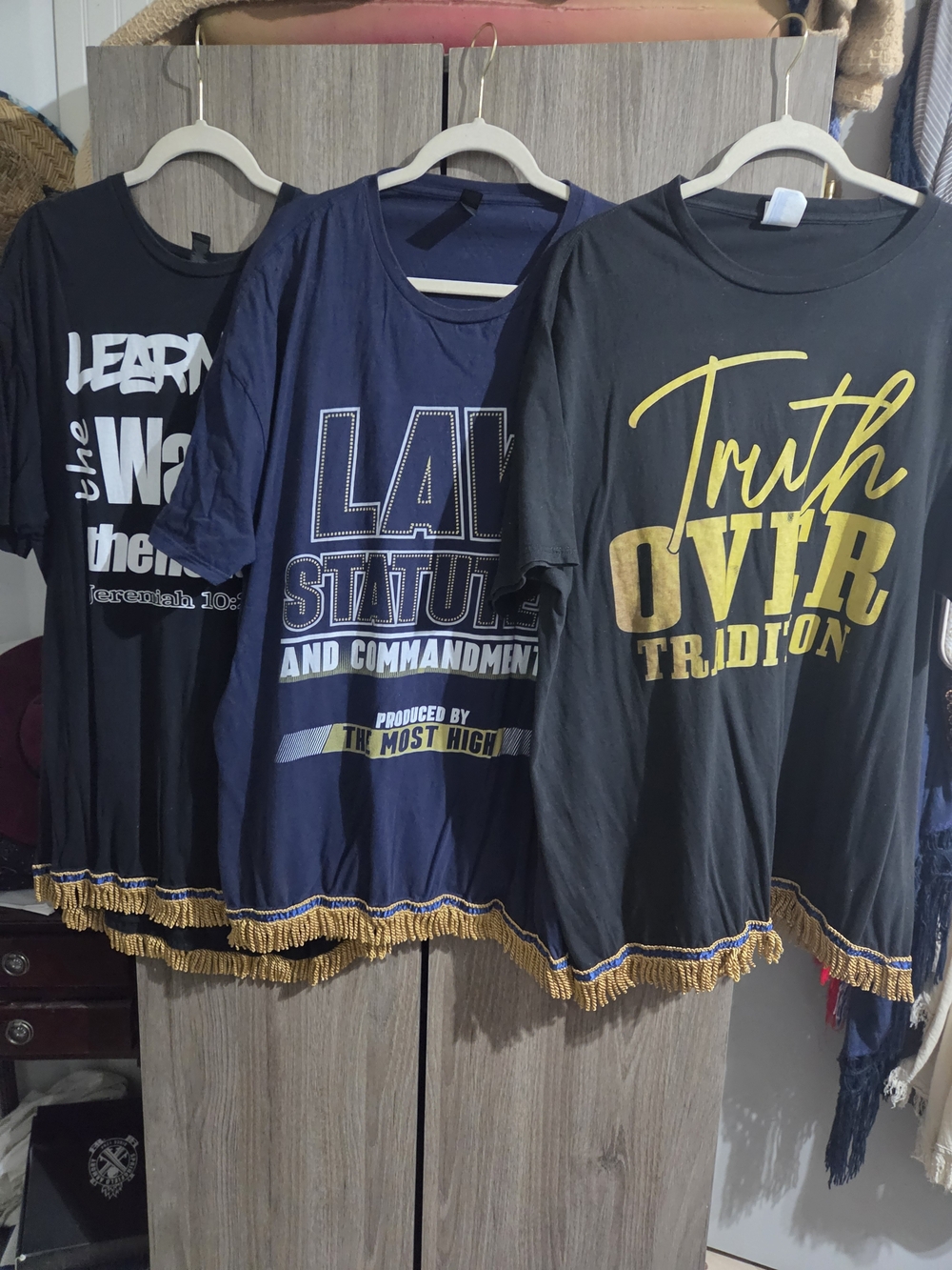 Men's Short Sleeve Graphic Religious Faith Tee with Gold Fringe - Black/Navy